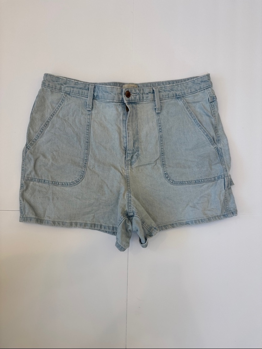 Universal Thread Light Blue Denim Patch-Pocket Shorts